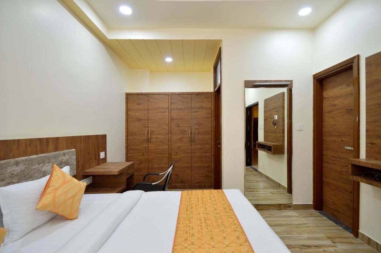 Kapish Home-All Pure Veg Divisione di Divisione di Jaipur Esterno foto